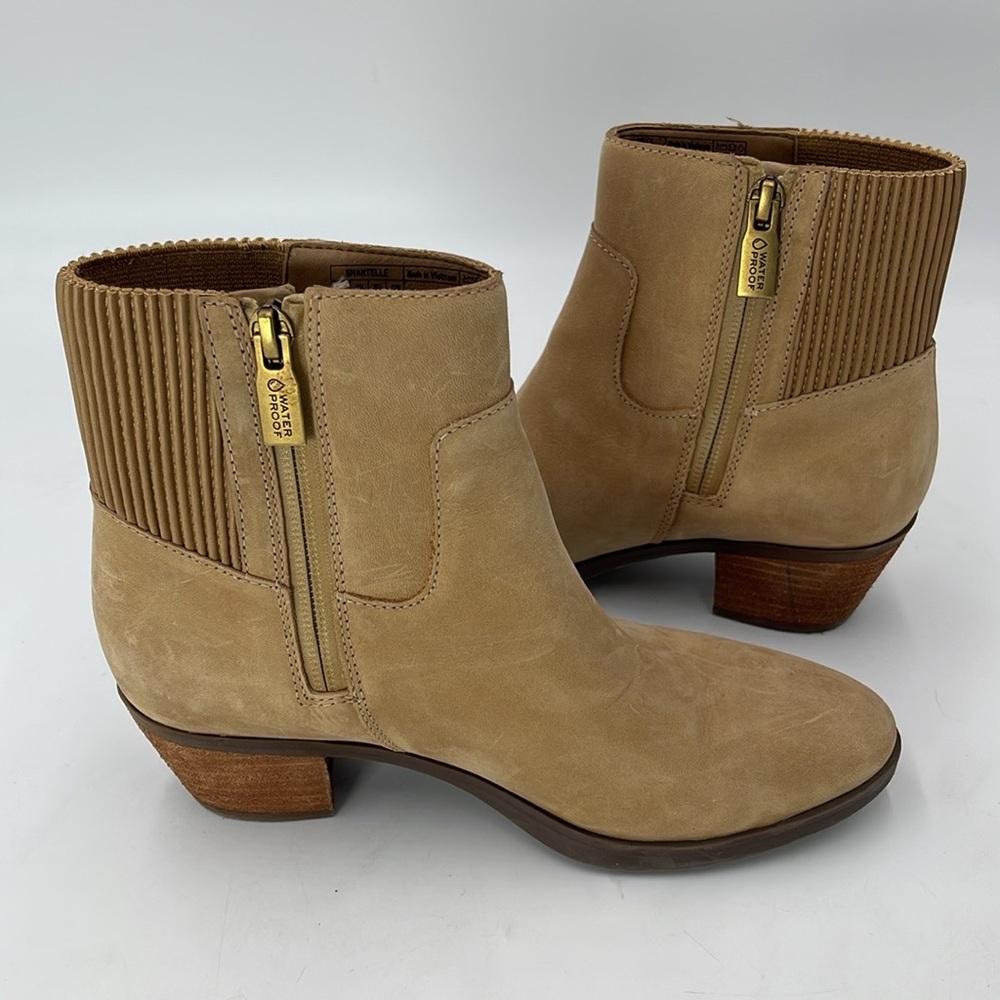 Vionic Tan Ankle Boots - image 6